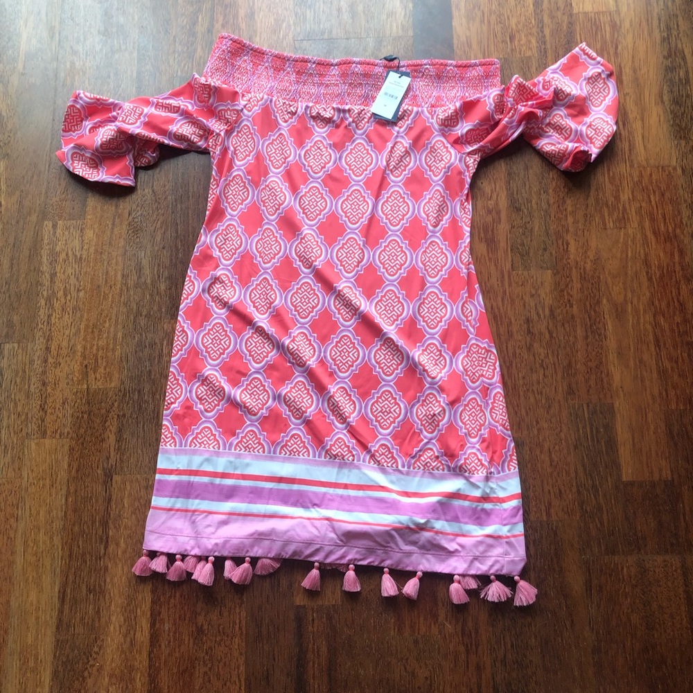 Cabana life NWT off the shoulder dress sz M